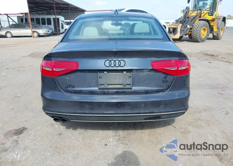 2015 Audi A4 2.0T Premium z USA, uszkodzony, nr VIN WAUFFAFL5FN014095